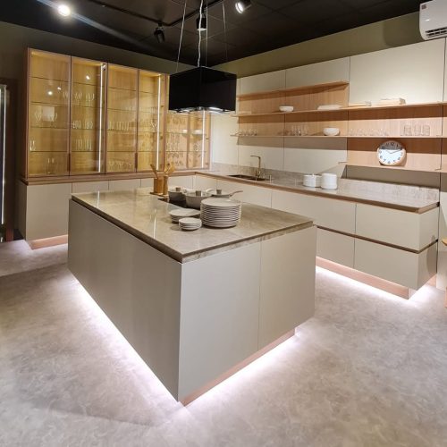 SaveClip.App_504086962_18013143587732001_1413086995668303619_n